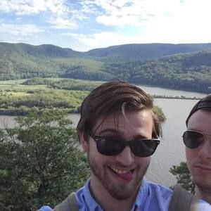 Meet your Posher, Alex